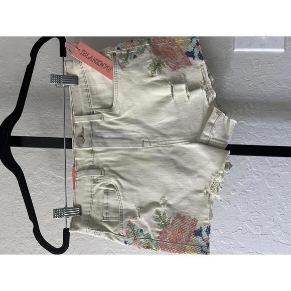 Blank NYC Other - Blank NYC Mini Reeve Distressed Embroidered Denim Shorts -Girls 14